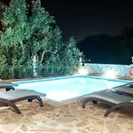 Poli House Family W/ Pool Villa
