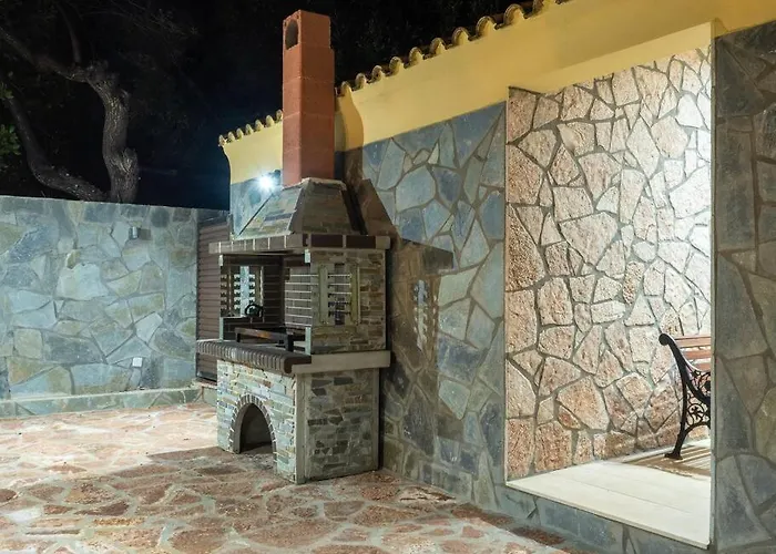 Poli House Family W/ Pool Corfu (city)