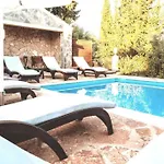 Poli House Family W/ Pool