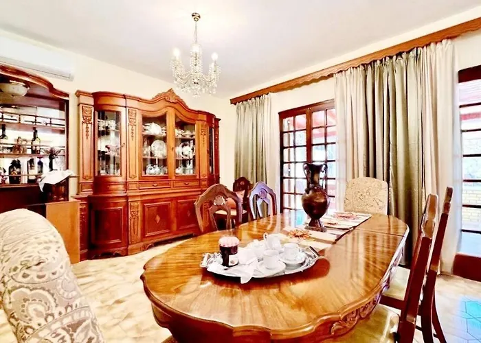 Poli House Family W/ Pool Villa *