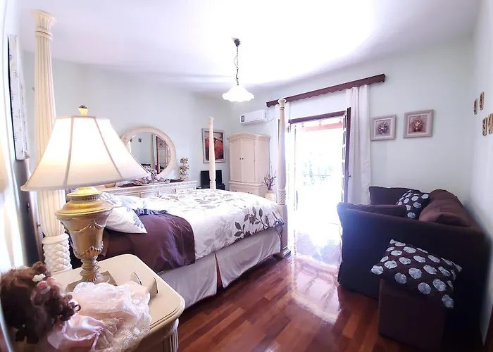 Poli House Family W/ Pool Villa *